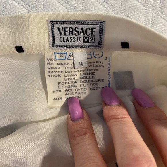 Vintage Versace100% Fine Wool Suit (Jacket & Skirt) Euro Size 44 GUC - Picture 12 of 16